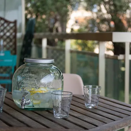 T2 Suquet - Terrasse - Wifi - Clim דירה קאן